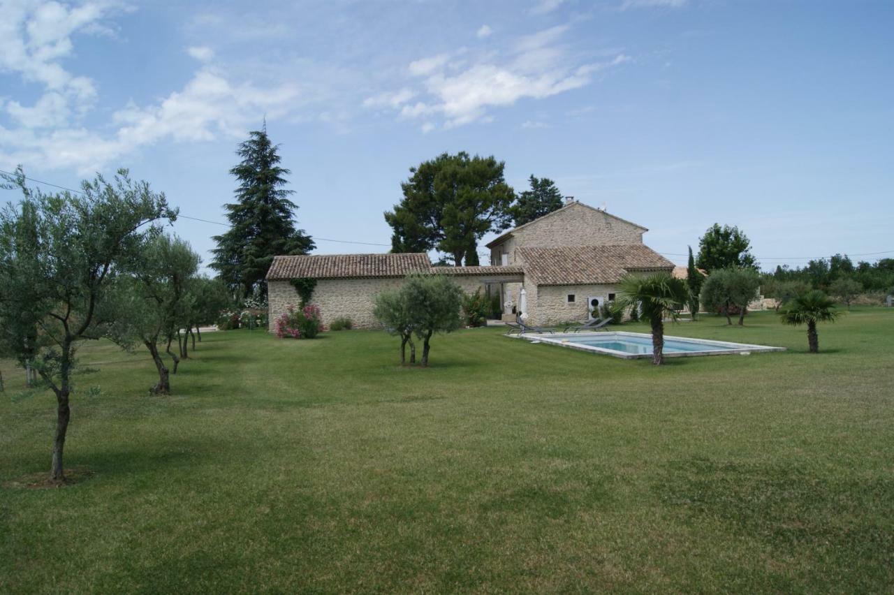 Gites Dans Mas En Pierres Robion en Luberon Exterior photo